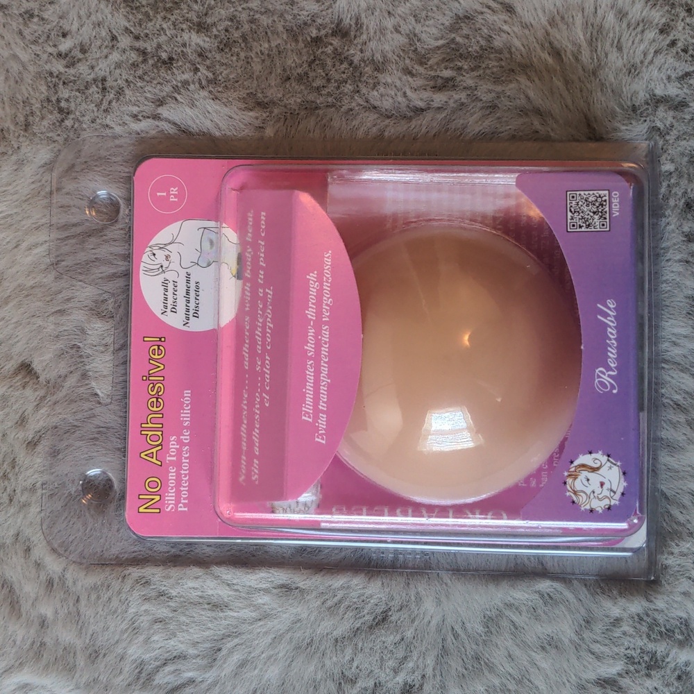 100 uses reusable silicone nipple covers